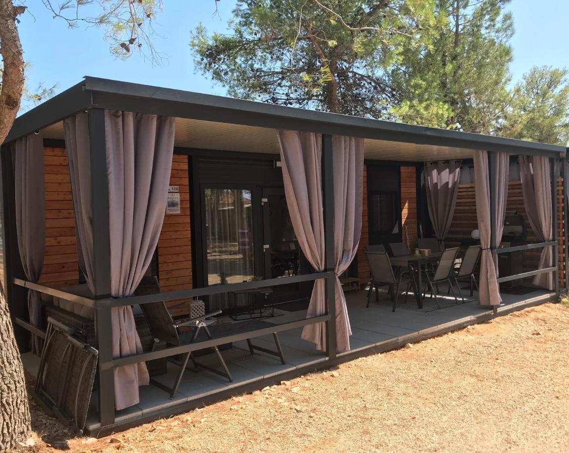 H&S Mobile Home ปริฟลากา ภายนอก รูปภาพ